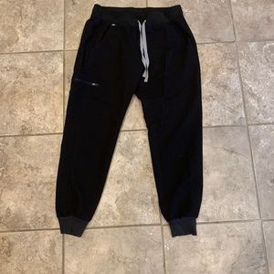 Small figs joggers